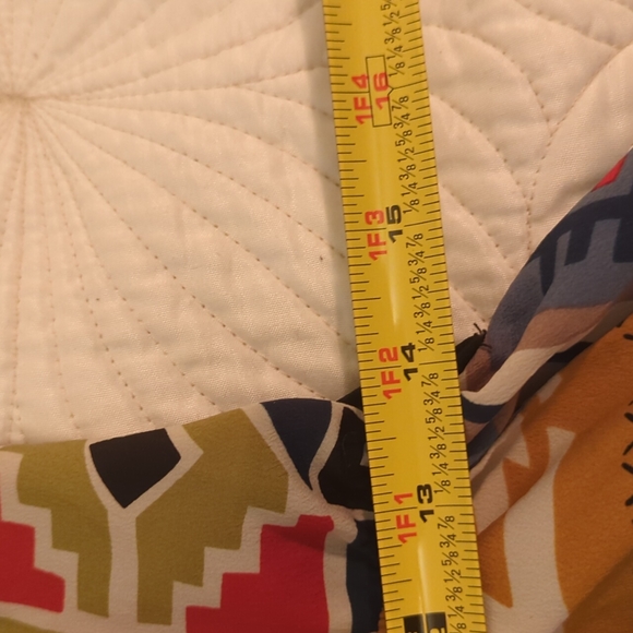 Geometric full zipper dress with pockets - Picture 3 of 5